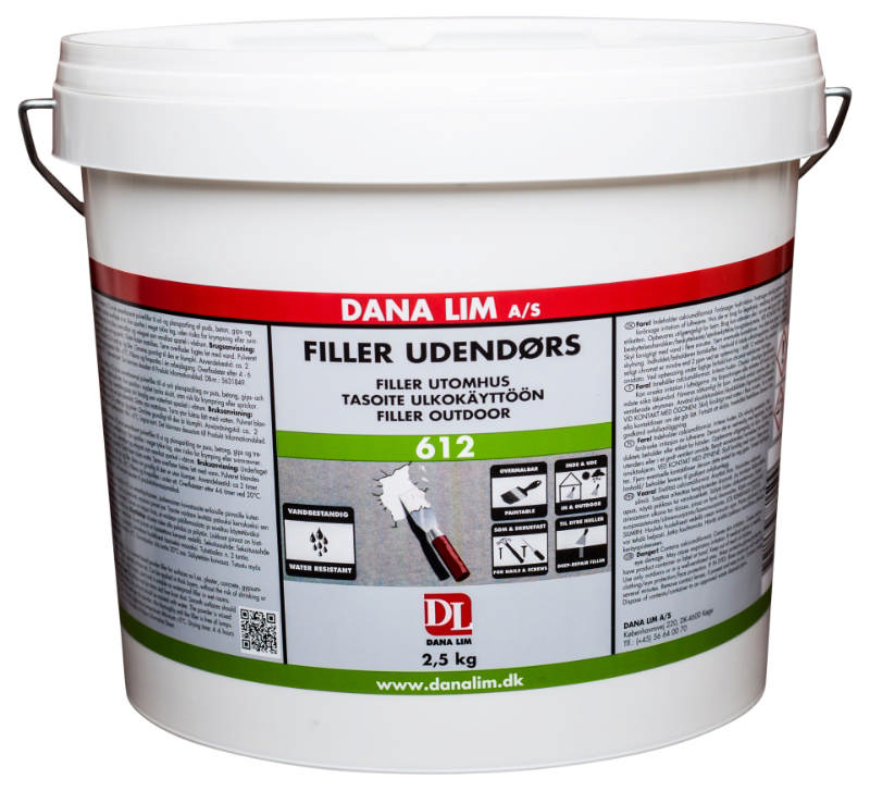 Dana Filler im Freien 612