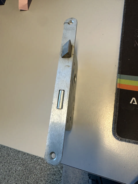 Ruko Comb Schlüsselschloss mit runden Ecken **AUSVERKAUFT**