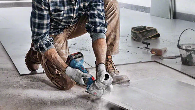 Bosch Winkelschleifer GWS18V-7 125mm Solo